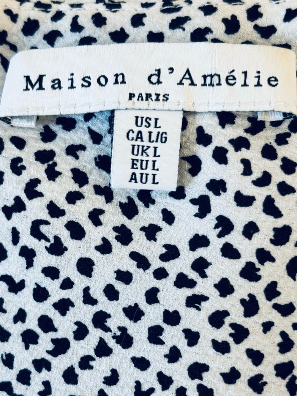 Maison d’Amélie Blouse Top Black White Dot Notch V-Neck Puff Short Sleeve large - Picture 2 of 8